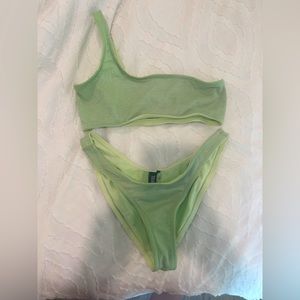Triangl Bikini